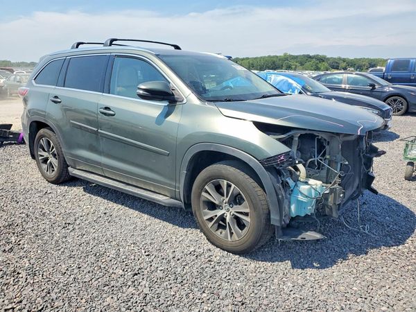2016 TOYOTA HIGHLANDER