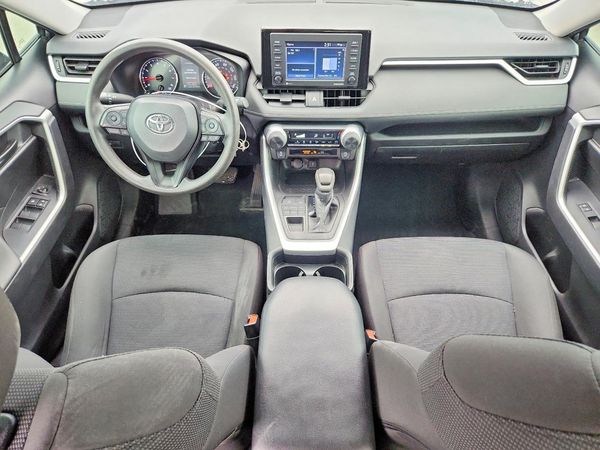 2021 TOYOTA RAV4 LE