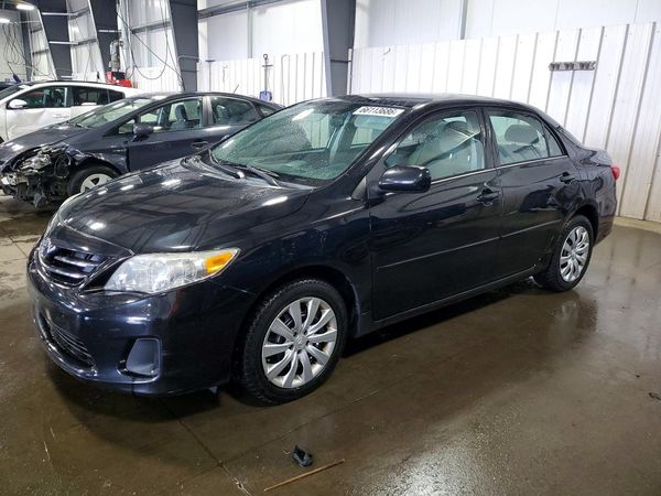 2013 TOYOTA COROLLA