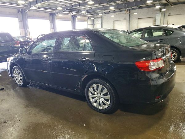 2013 TOYOTA COROLLA