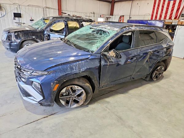 2026 HYUNDAI TUCSON SEL, SEL Plus