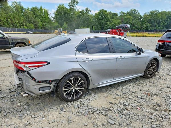 2020 TOYOTA CAMRY