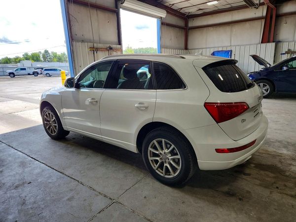 2012 AUDI Q5