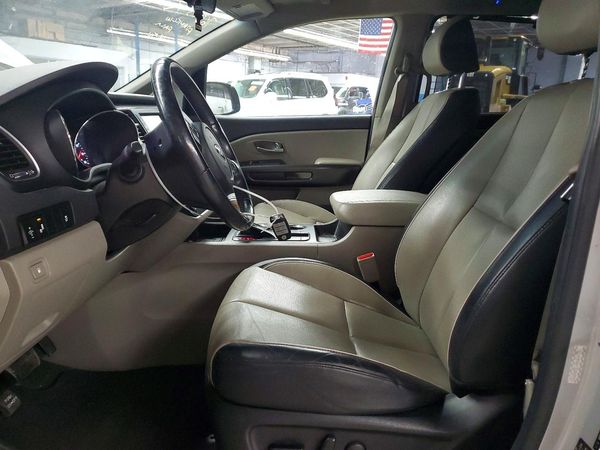 2021 KIA SEDONA LX, EX