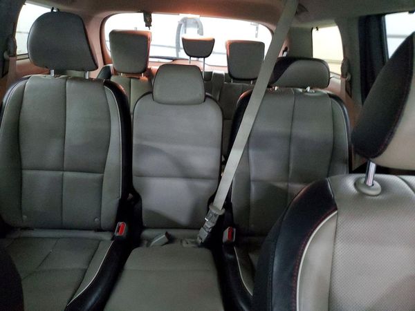 2021 KIA SEDONA LX, EX