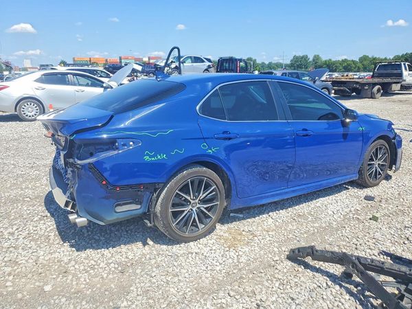 2023 TOYOTA CAMRY