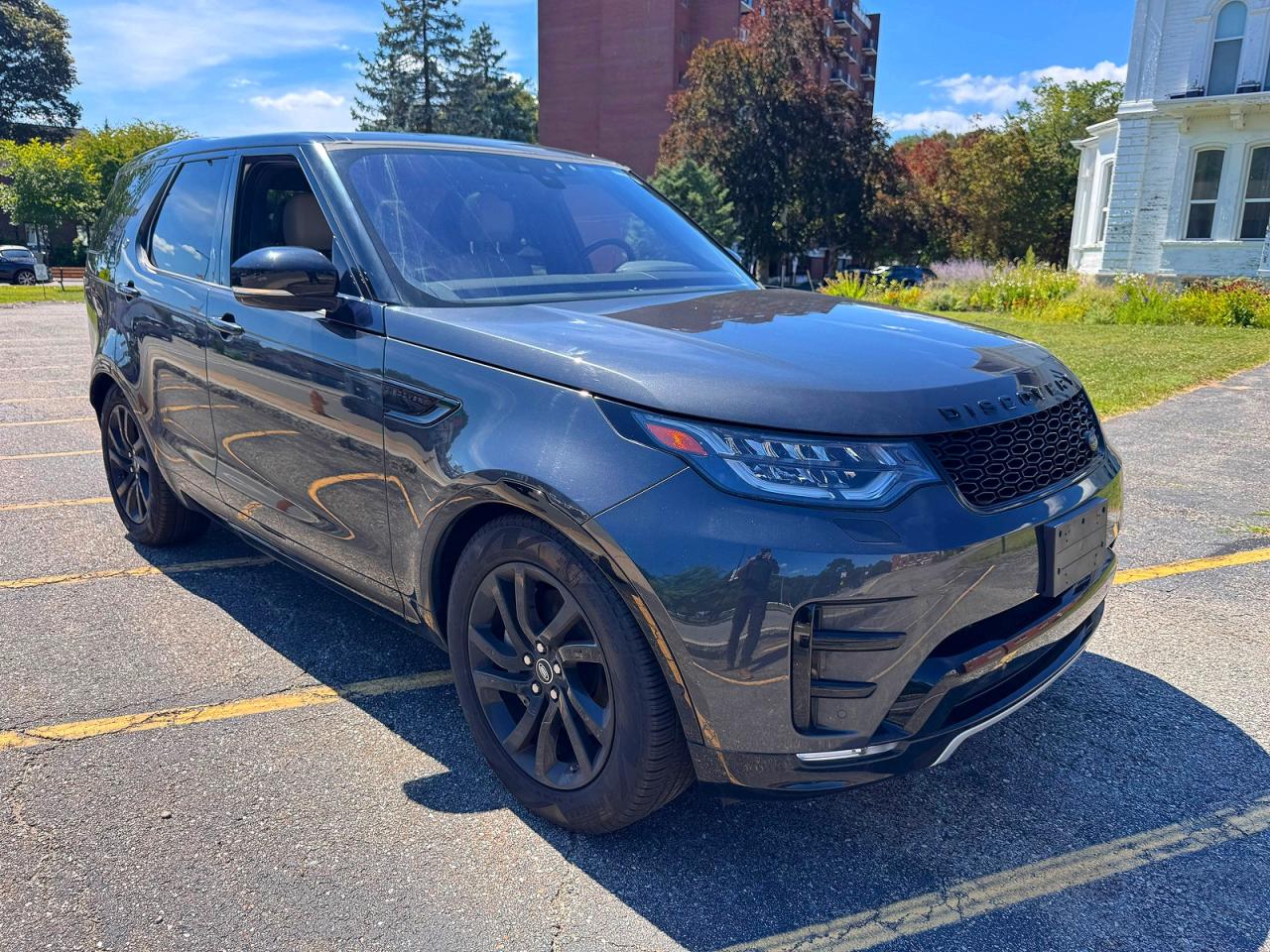2020 LAND ROVER DISCOVERY Landmark