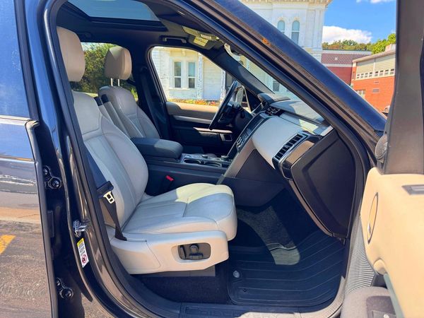 2020 LAND ROVER DISCOVERY Landmark