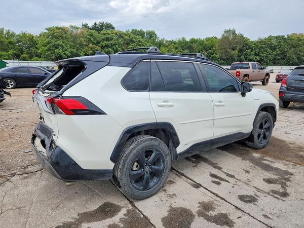 2019 TOYOTA RAV4 XSE HV 4WD