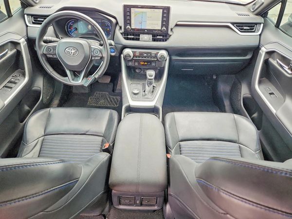 2019 TOYOTA RAV4 XSE HV 4WD