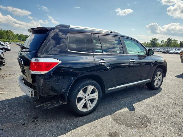 2013 TOYOTA HIGHLANDER Base/Hybrid