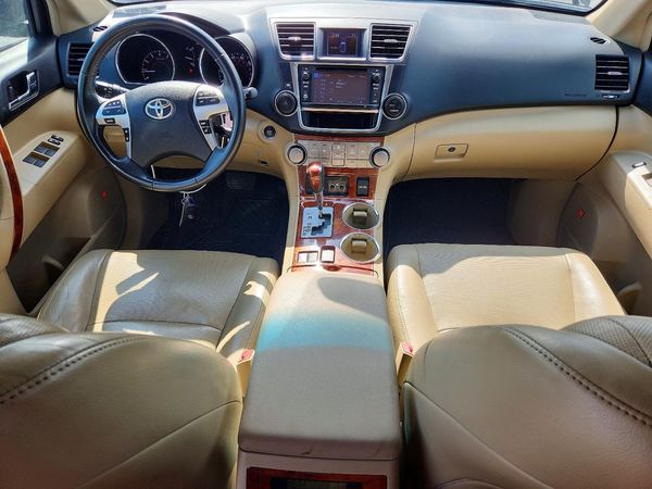 2013 TOYOTA HIGHLANDER Base/Hybrid