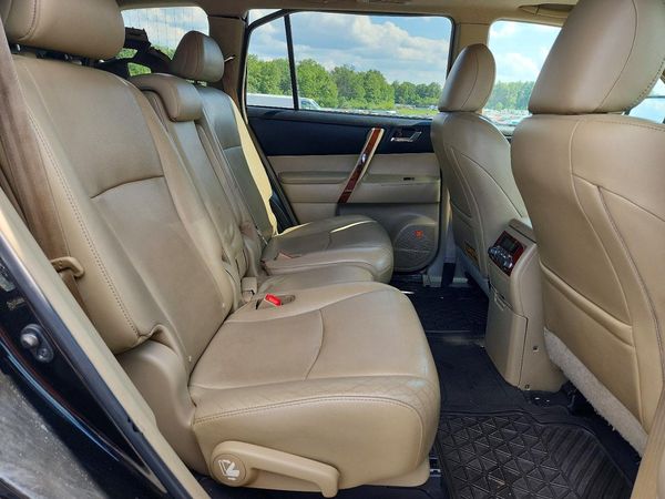 2013 TOYOTA HIGHLANDER Base/Hybrid