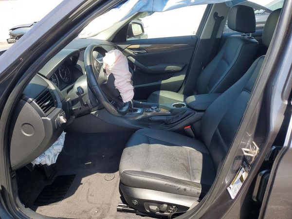 2013 BMW X1 xDrive28i — DENT