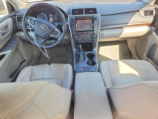 2015 TOYOTA CAMRY