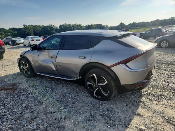 2022 KIA EV6