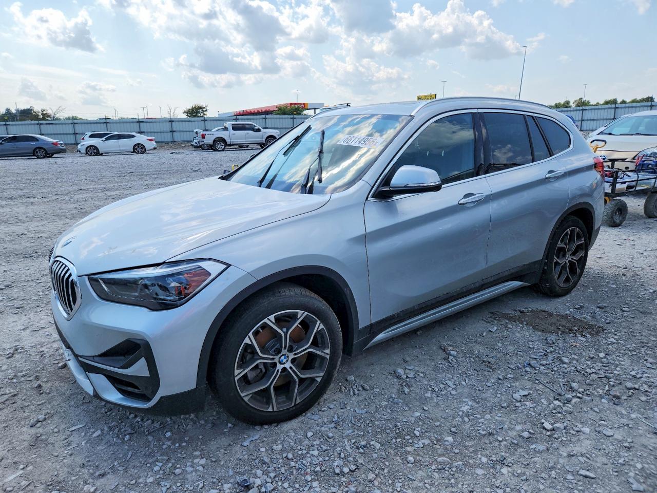 2021 BMW X1 xDrive28i — Front 3/4