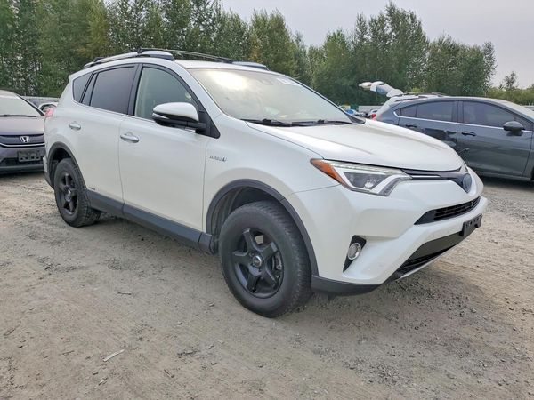 2016 TOYOTA RAV4 Limited (G Grade) — Passenger 3/4