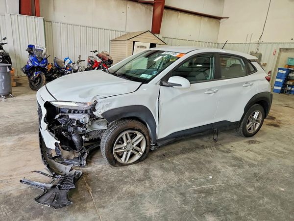 2021 HYUNDAI KONA SE