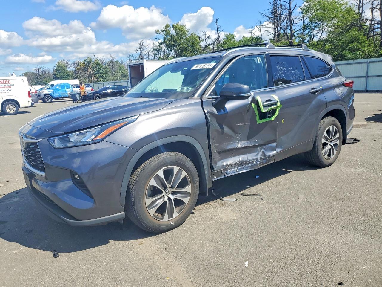 2020 TOYOTA HIGHLANDER XLE