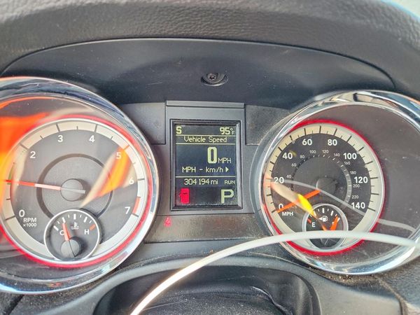 2013 DODGE DURANGO SXT