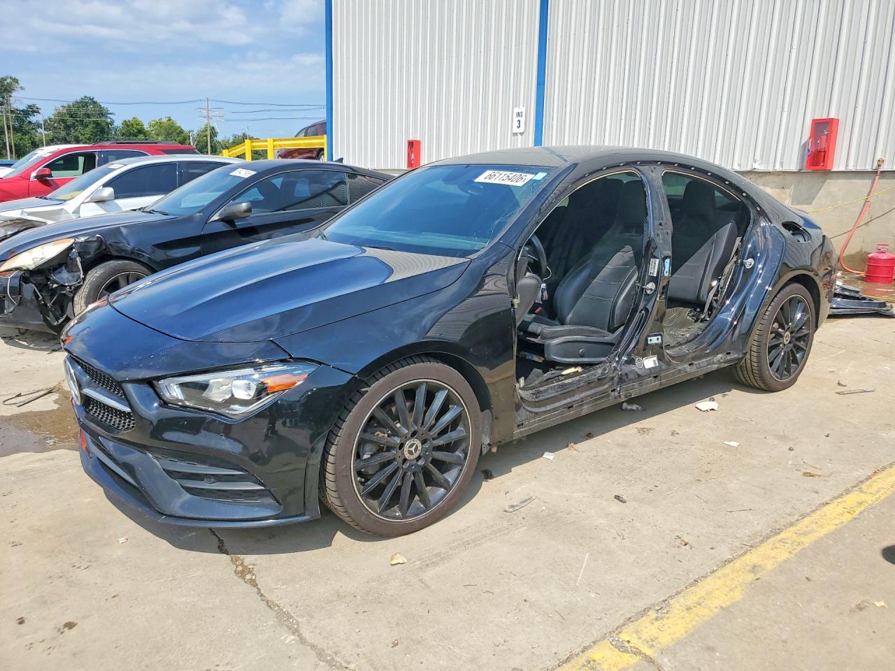 2022 MERCEDES-BENZ CLA CLA250-4M — Front 3/4