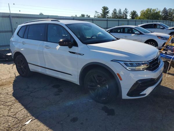 2022 VOLKSWAGEN TIGUAN
