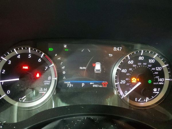2024 TOYOTA HIGHLANDER