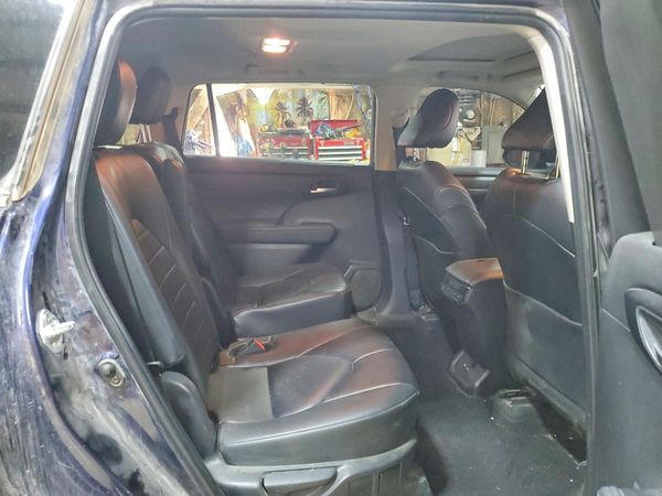 2024 TOYOTA HIGHLANDER