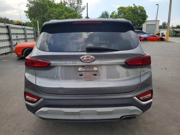 2019 HYUNDAI SANTA FE SE