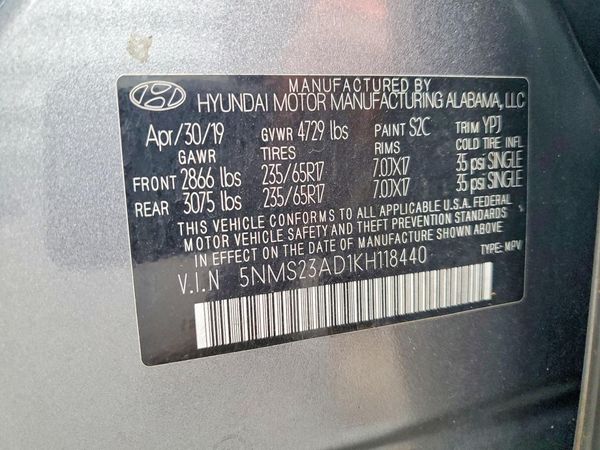 2019 HYUNDAI SANTA FE SE