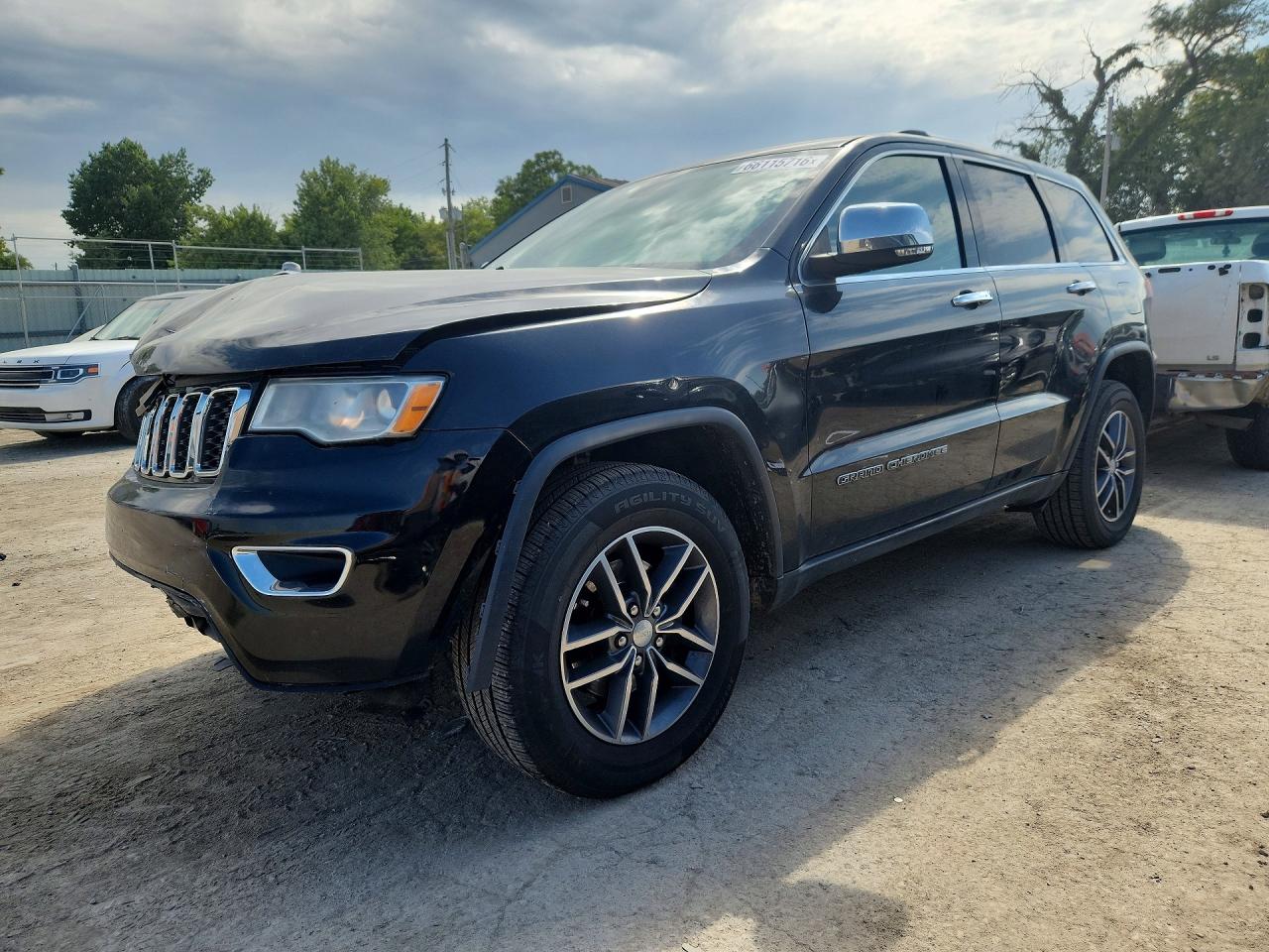 2017 JEEP GRAND CHEROKEE LIMITED 4X4