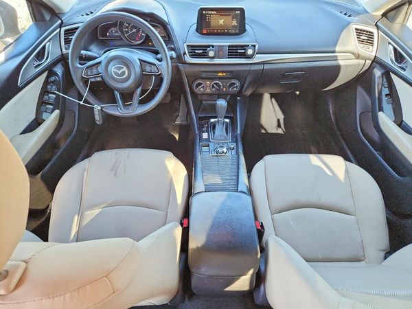 2017 MAZDA 3