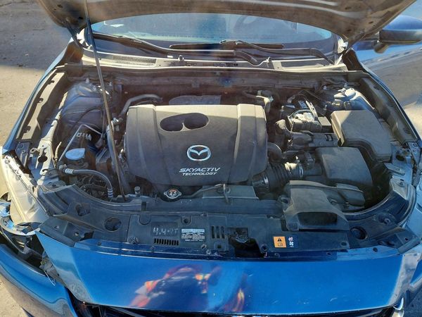 2017 MAZDA 3