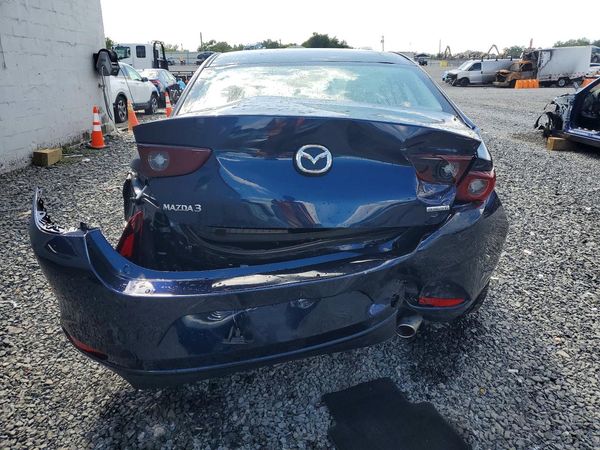 2022 MAZDA 3