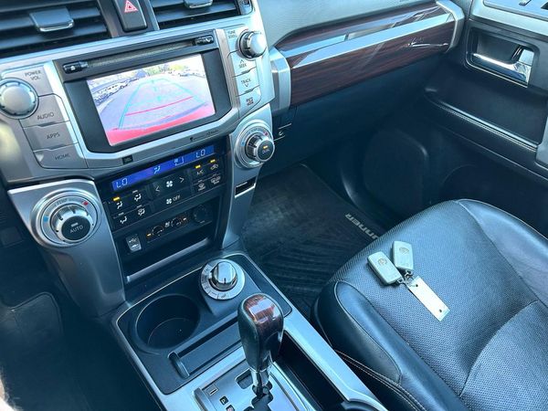 2014 TOYOTA 4RUNNER Base