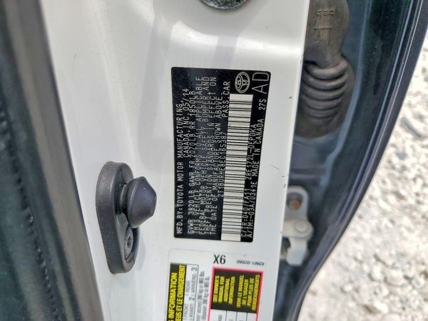 2014 TOYOTA COROLLA