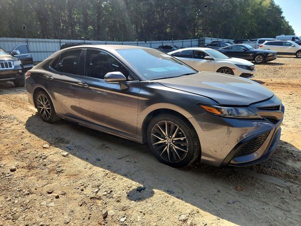 2022 TOYOTA CAMRY