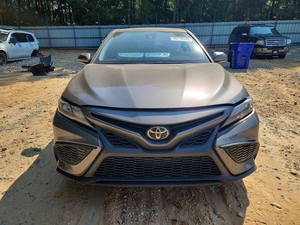 2022 TOYOTA CAMRY