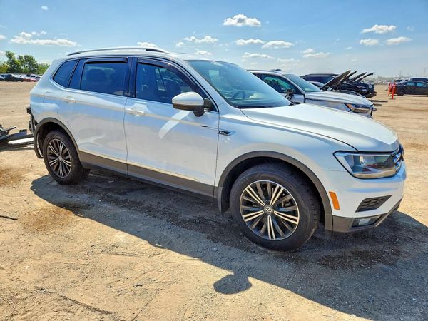 2018 VOLKSWAGEN TIGUAN SE, 4Motion SEL