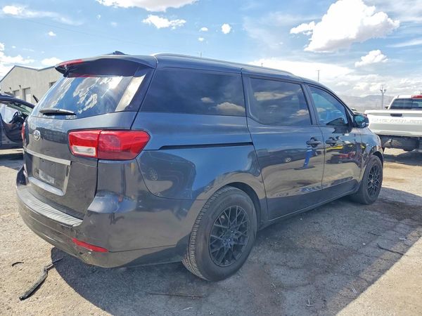2016 KIA SEDONA LX - Middle-low