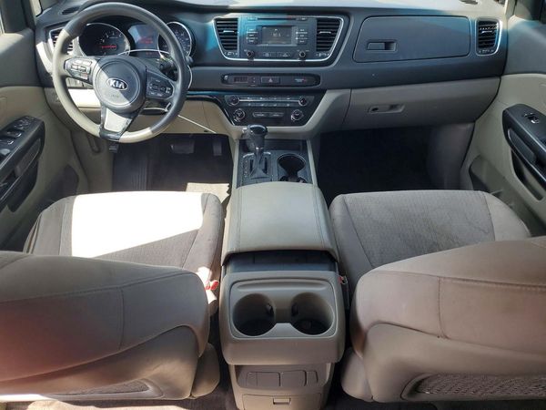 2016 KIA SEDONA LX - Middle-low