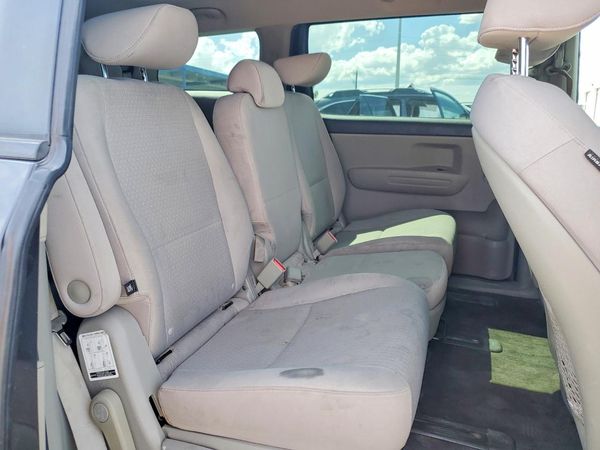 2016 KIA SEDONA LX - Middle-low