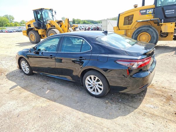2023 TOYOTA CAMRY