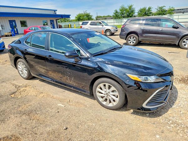 2023 TOYOTA CAMRY