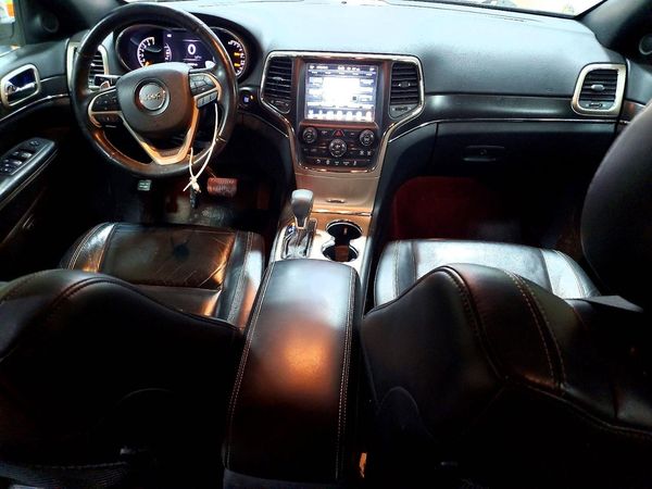 2017 JEEP GRAND CHEROKEE
