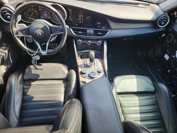 2017 ALFA ROMEO GIULIA TI AWD