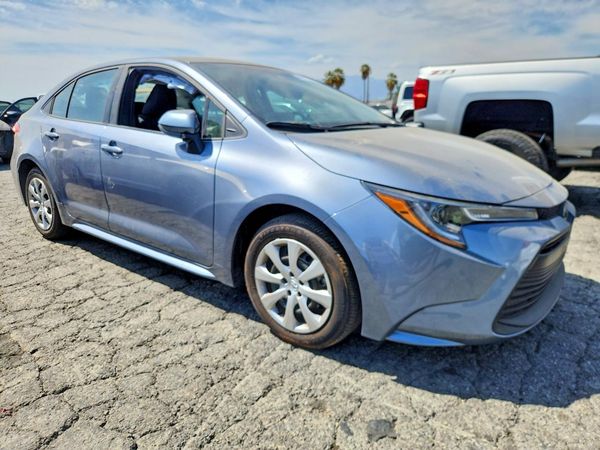 2026 TOYOTA COROLLA