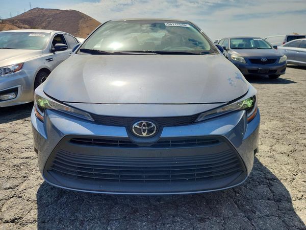 2026 TOYOTA COROLLA