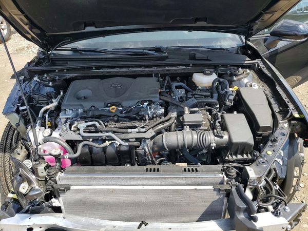 2026 TOYOTA CAMRY